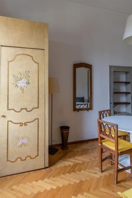 Elegant Apartment Outside Ztl & 10Min From Center フィレンツェ エクステリア 写真